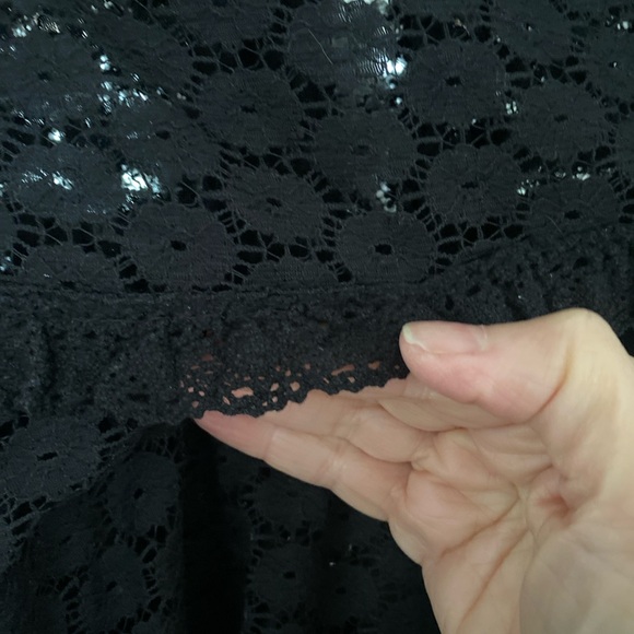 Free People Black Floral Lace Top Size small - Picture 8 of 13